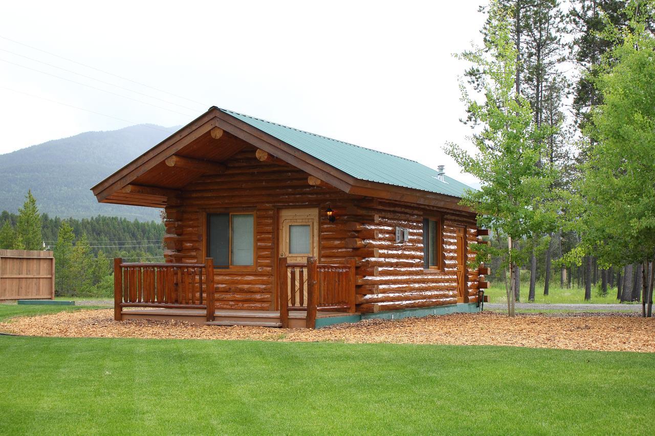 Silverwolf Log Chalets Coram Esterno foto